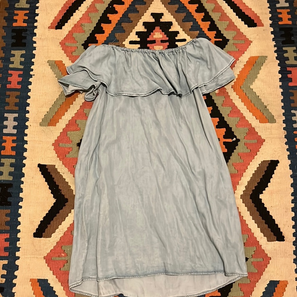 Off the shoulder chambray midi dress
